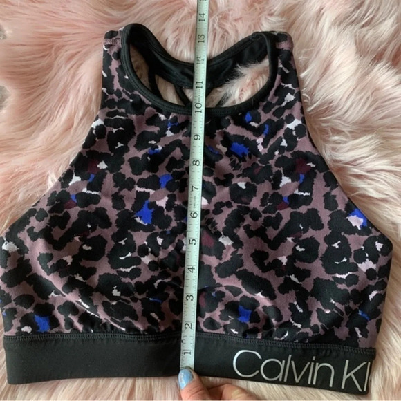 Calvin Klein sports bra - Picture 10 of 11